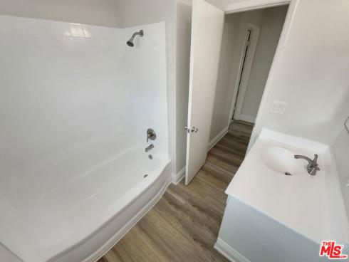 1326 E Kenwood Avenue, Anaheim, CA