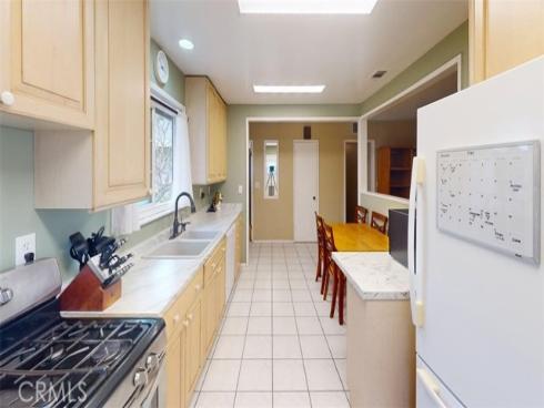 1370 S Oriole Street, Anaheim, CA