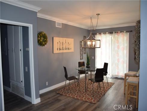 1851 W Glenoaks A Avenue, Anaheim, CA