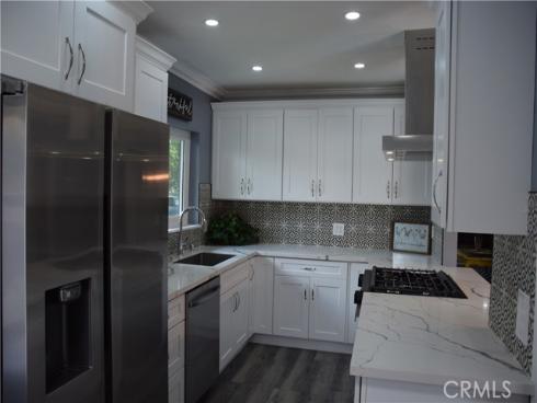 1851 W Glenoaks A Avenue, Anaheim, CA