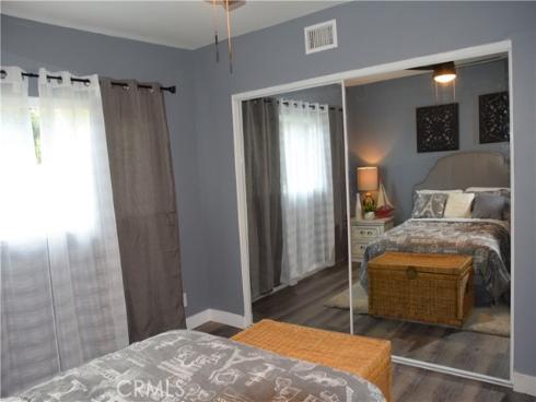 1851 W Glenoaks A Avenue, Anaheim, CA