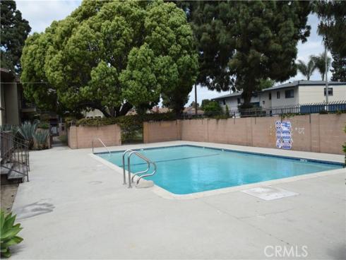 1851 W Glenoaks A Avenue, Anaheim, CA