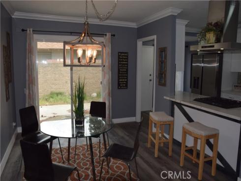 1851 W Glenoaks A Avenue, Anaheim, CA