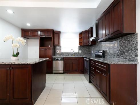 900 S Hayward Street, Anaheim, CA