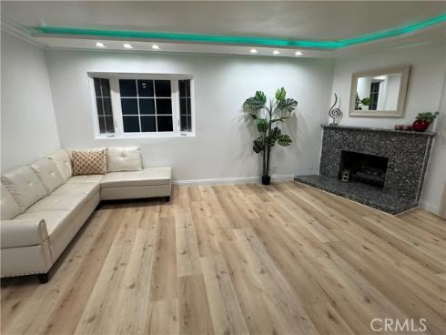 900 S Hayward Street, Anaheim, CA