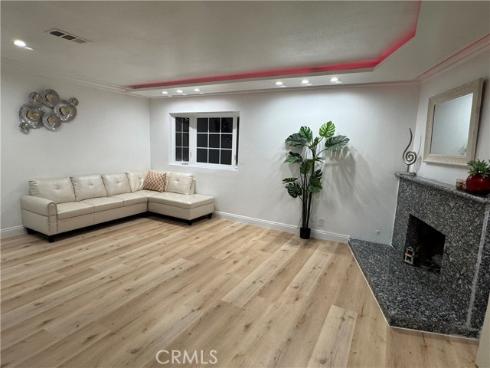 900 S Hayward Street, Anaheim, CA