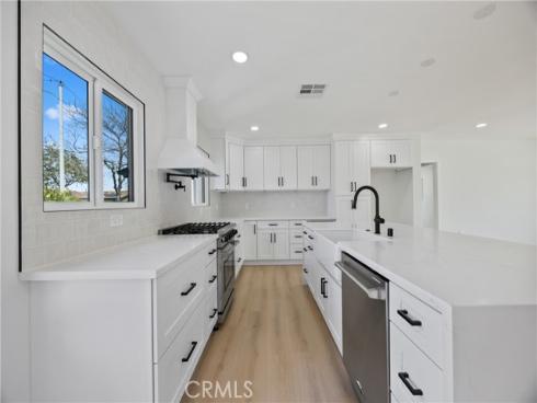 1780 W Alomar Avenue, Anaheim, CA