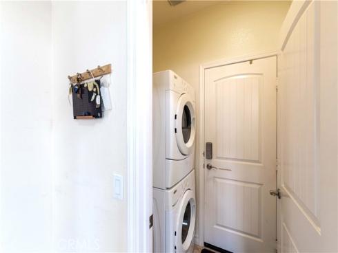 716 S Illinois Street, Anaheim, CA