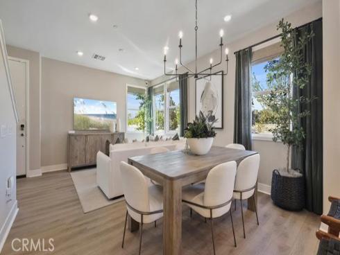 1870 S Union 22 Street, Anaheim, CA