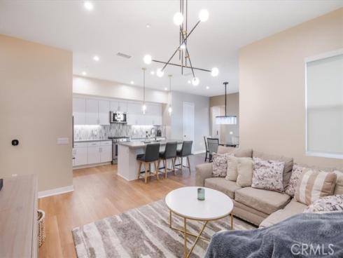 1118 S urbana , Anaheim, CA