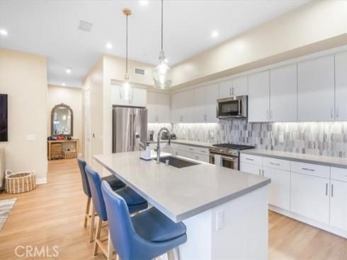 1118 S urbana , Anaheim, CA