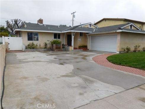 2669 W Russell Avenue, Anaheim, CA