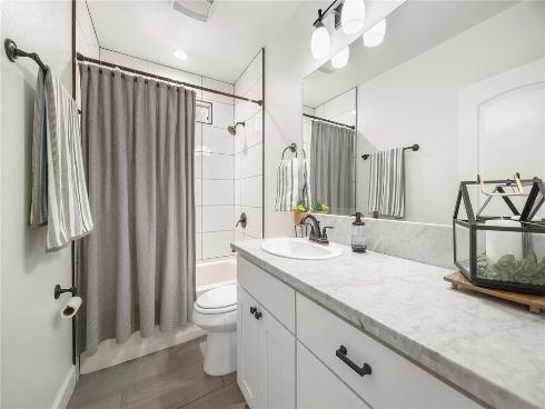 521 N Vine   Street, Anaheim, CA