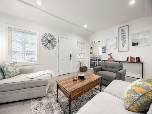 521 N Vine   Street, Anaheim, CA