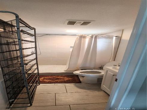 745 Vine Street, Anaheim, CA