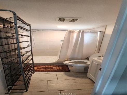 745 Vine Street, Anaheim, CA