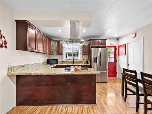 1707 E Romneya Drive, Anaheim, CA