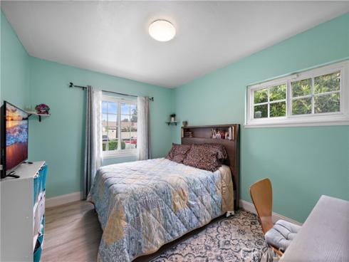 1707 E Romneya Drive, Anaheim, CA