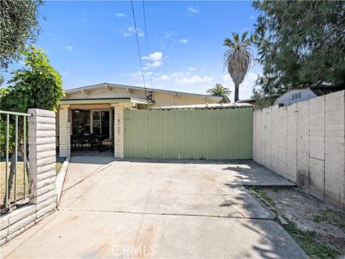 217 N Curtis Way , Anaheim, CA