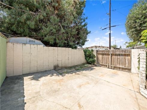 217 N Curtis Way , Anaheim, CA