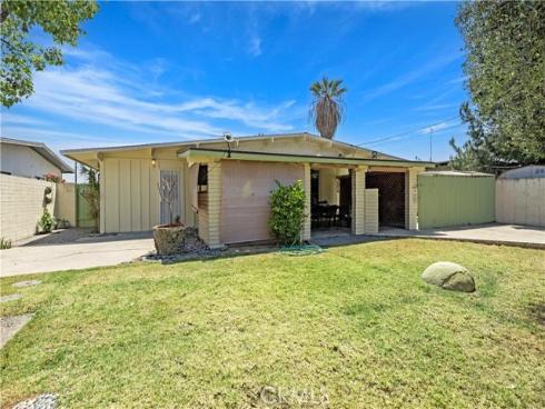 217 N Curtis Way , Anaheim, CA