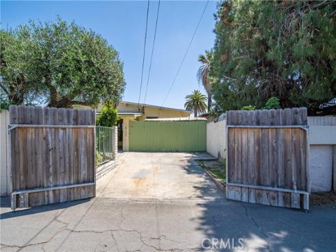 217 N Curtis Way , Anaheim, CA