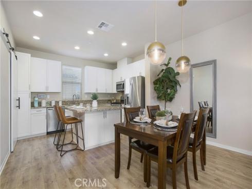 2651 W Lincoln 40 Avenue, Anaheim, CA