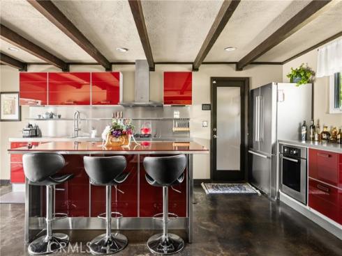 1006 W Pioneer Drive, Anaheim, CA