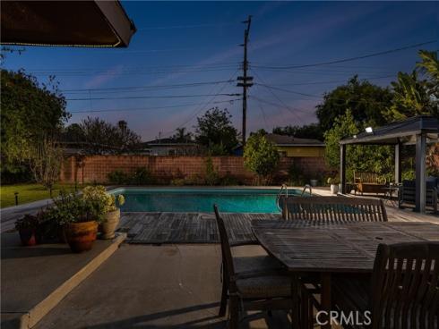 1006 W Pioneer Drive, Anaheim, CA