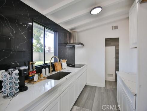 2540 W Picadilly Way, Anaheim, CA