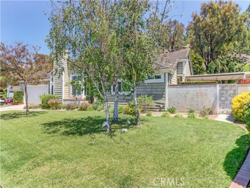 5760 E Hudson Bay Drive, Anaheim, CA