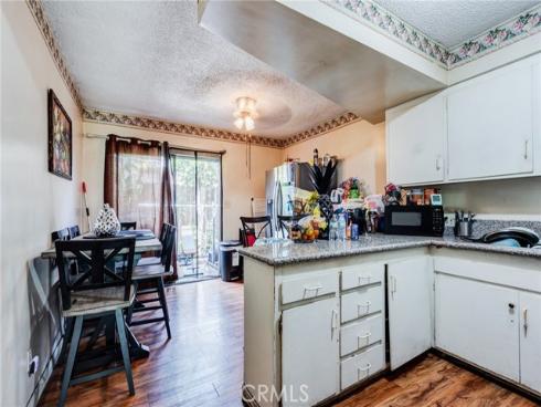 1222 N Placentia Avenue, Anaheim, CA