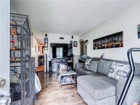 1222 N Placentia Avenue, Anaheim, CA