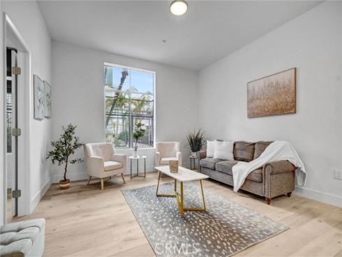 435 W Center Street Promenade 211 , Anaheim, CA