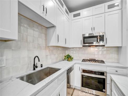 435 W Center Street Promenade 211 , Anaheim, CA