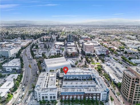 435 W Center Street Promenade 211 , Anaheim, CA