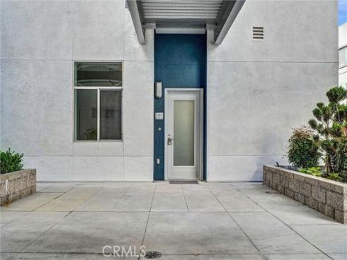 435 W Center Street Promenade 211 , Anaheim, CA