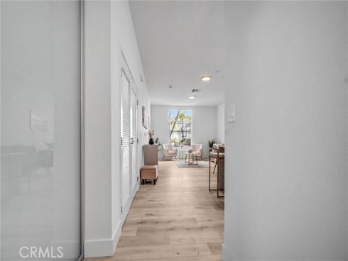 435 W Center Street Promenade 211 , Anaheim, CA