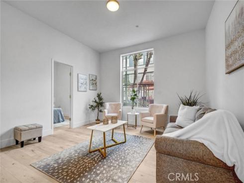 435 W Center Street Promenade 211 , Anaheim, CA