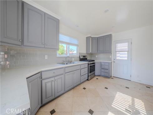 1517 W Romneya Drive, Anaheim, CA