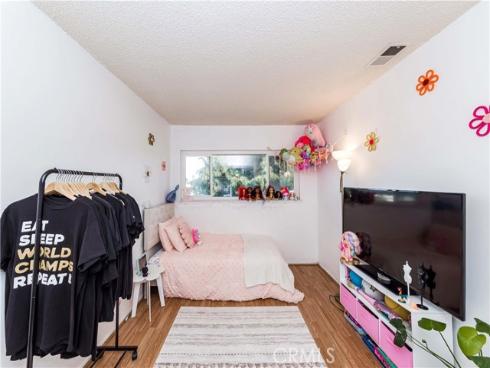 1850 W Greenleaf G Avenue, Anaheim, CA