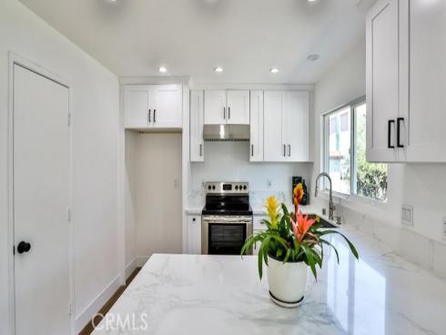 951 S Citron  5  Street, Anaheim, CA