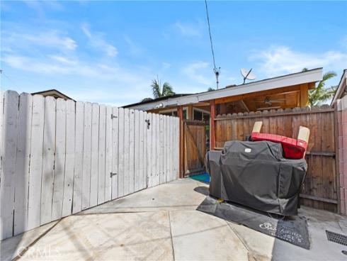 1314 E Sandalwood Avenue, Anaheim, CA