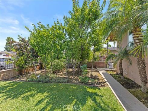 1314 E Sandalwood Avenue, Anaheim, CA