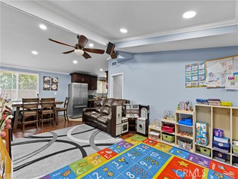 1314 E Sandalwood Avenue, Anaheim, CA