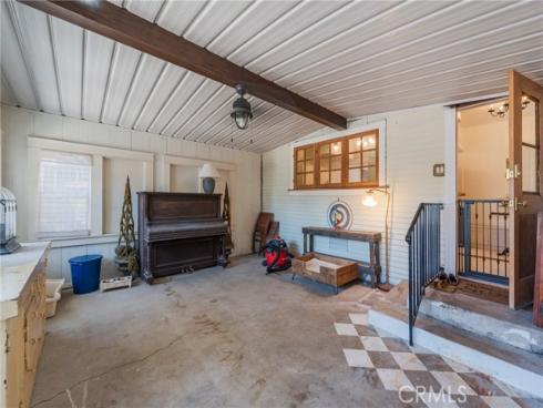 1120 W Chestnut Street, Anaheim, CA