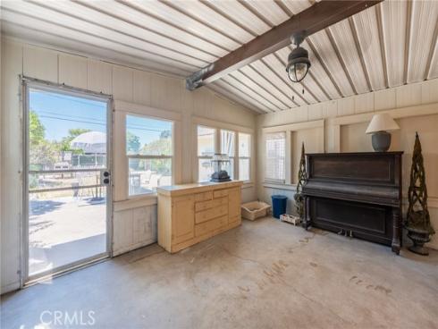 1120 W Chestnut Street, Anaheim, CA