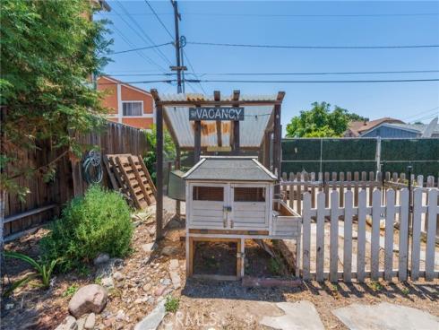 1120 W Chestnut Street, Anaheim, CA