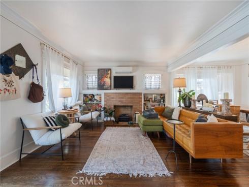 1120 W Chestnut Street, Anaheim, CA