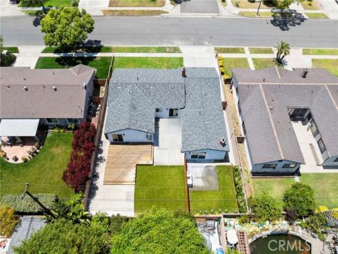 1324 S Oakhaven Drive, Anaheim, CA